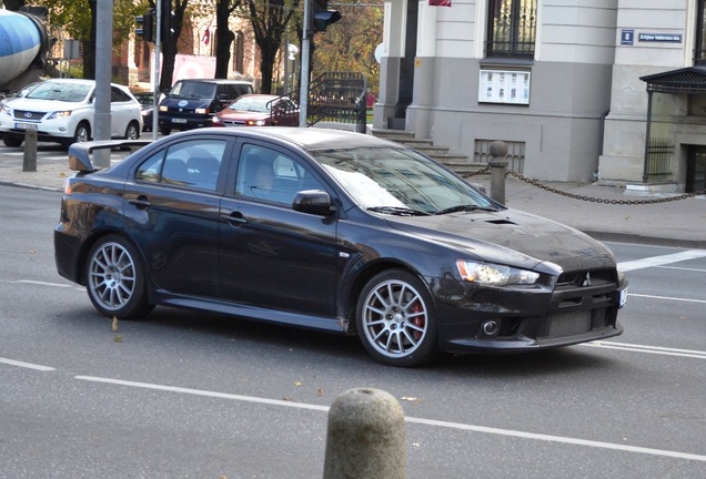 Mitsubishi Lancer Evolution X