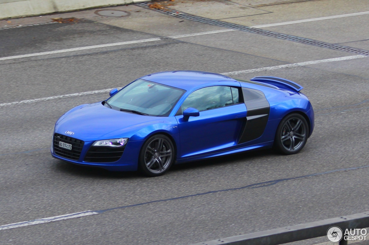 Audi R8 V10