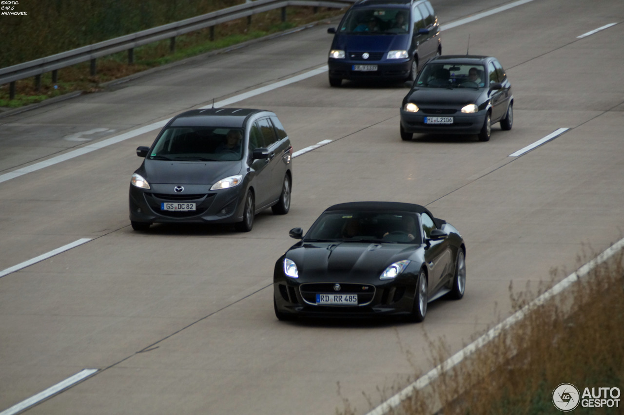 Jaguar F-TYPE S V8 Convertible