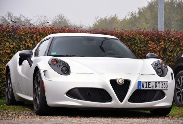 Alfa Romeo 4C Launch Edition