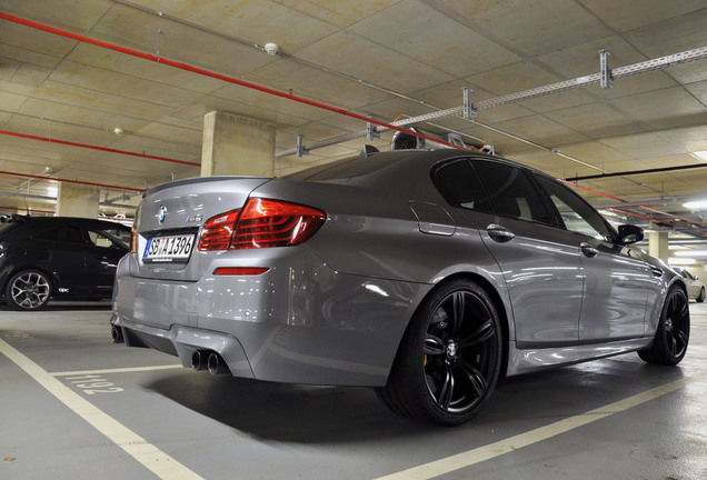 BMW M5 F10 2014