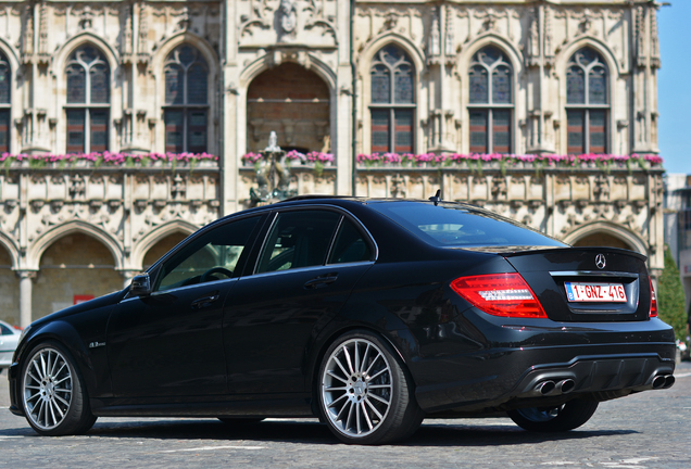 Mercedes-Benz C 63 AMG W204 2012