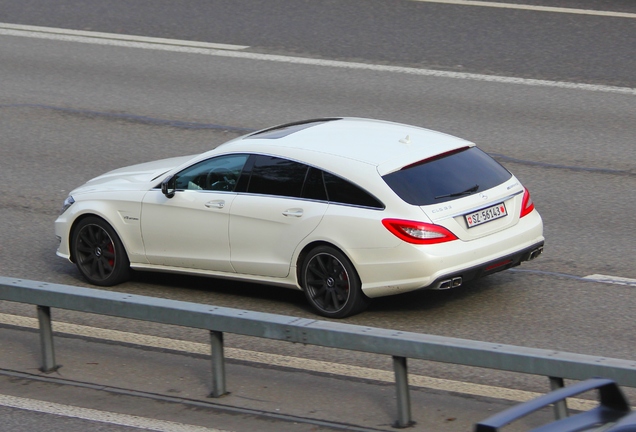 Mercedes-Benz CLS 63 AMG S X218 Shooting Brake