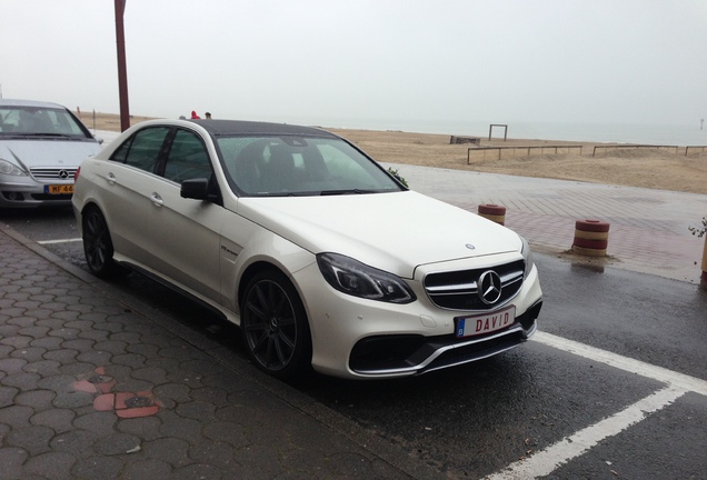 Mercedes-Benz E 63 AMG S W212