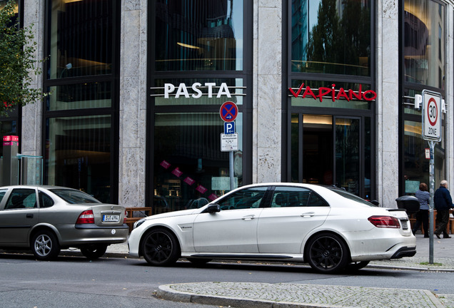 Mercedes-Benz E 63 AMG W212 2013