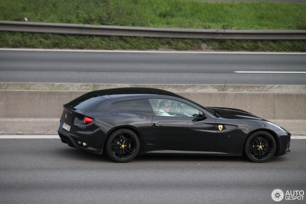 Ferrari FF