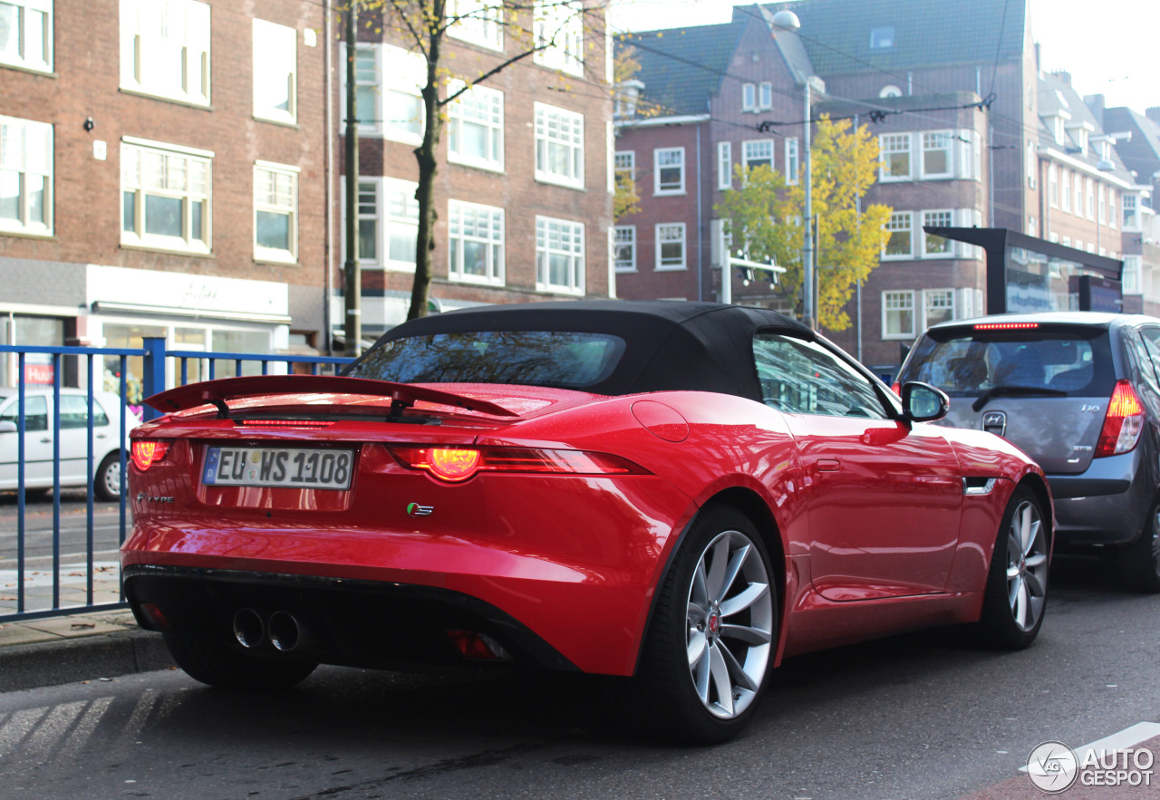 Jaguar F-TYPE S Convertible