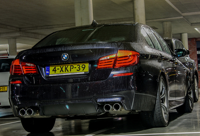 BMW M5 F10 2011