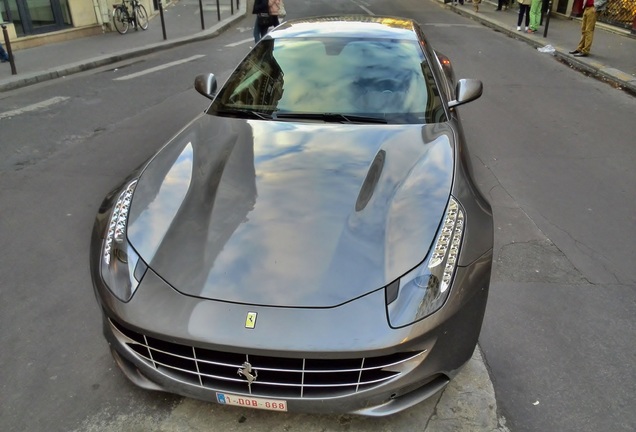 Ferrari FF