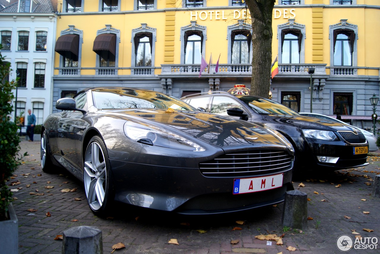 Aston Martin DB9 Volante 2013