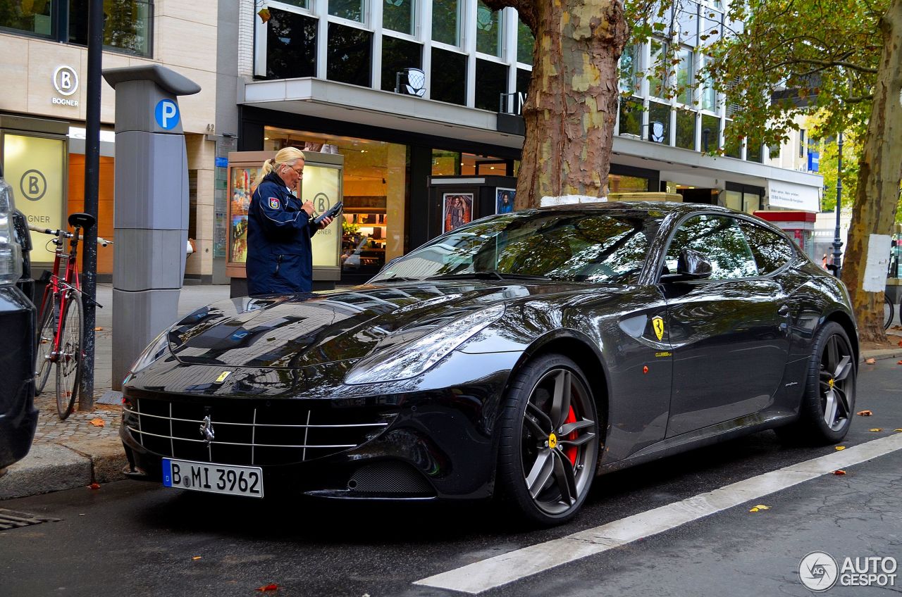 Ferrari FF