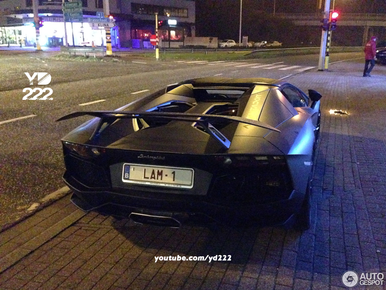 Lamborghini Aventador LP700-4 Roadster