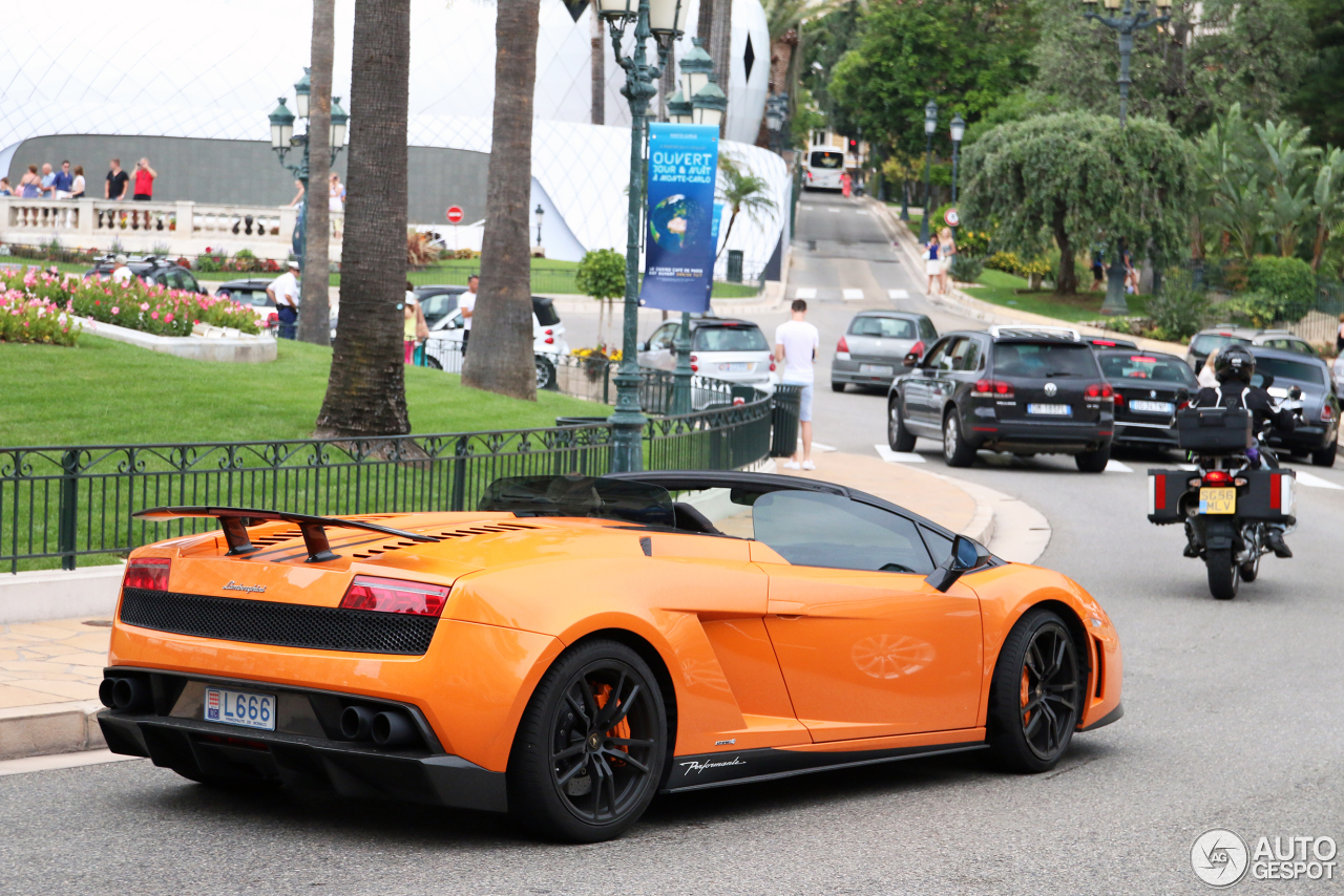 Lamborghini Gallardo LP570-4 Spyder Performante