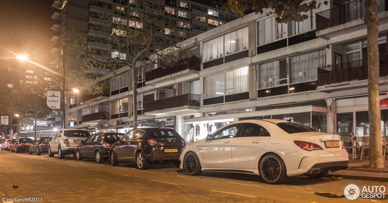 Mercedes-Benz CLA 45 AMG C117