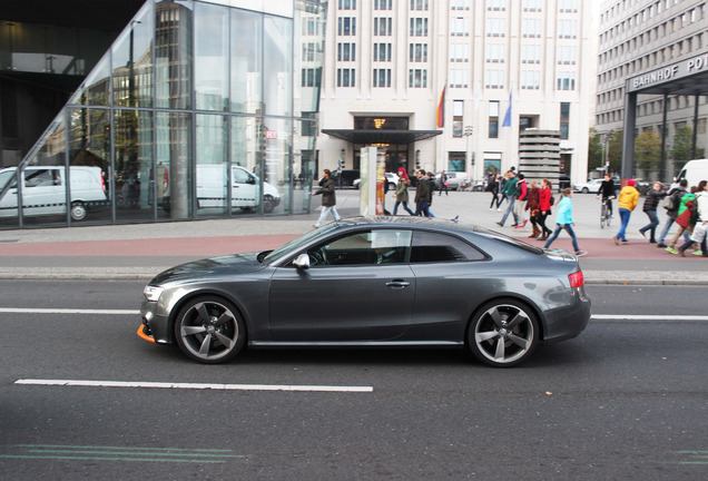 Audi RS5 B8 2012