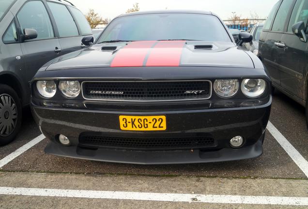 Dodge Challenger SRT-8 392