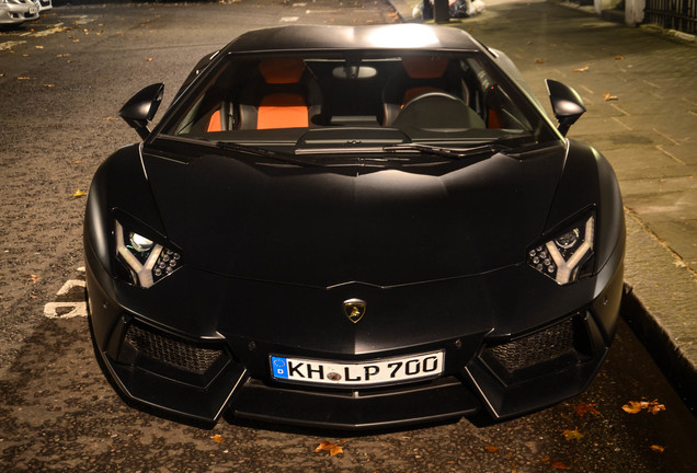 Lamborghini Aventador LP700-4