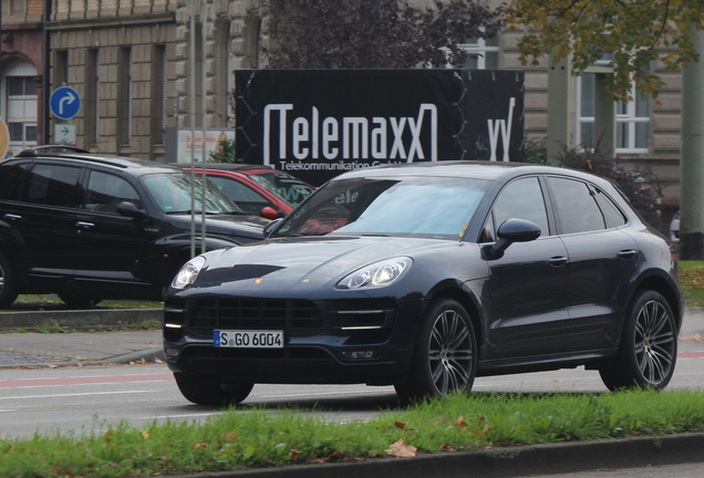 Porsche 95B Macan Turbo