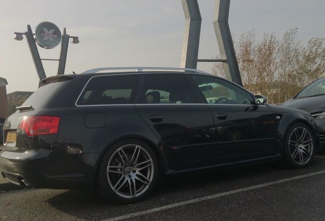 Audi RS4 Avant B7