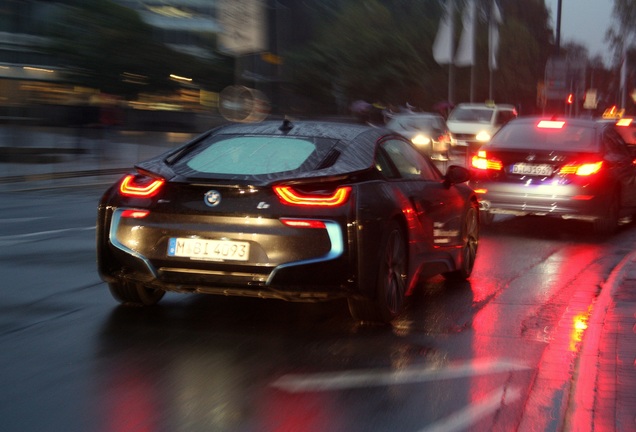 BMW i8