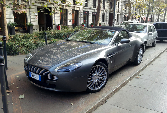 Aston Martin V8 Vantage Roadster