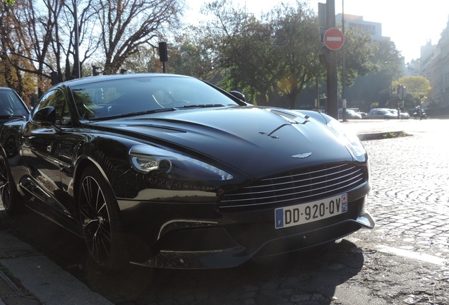 Aston Martin Vanquish 2013