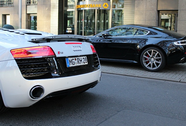 Audi R8 V10 Spyder 2013