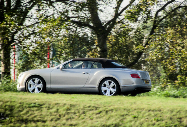 Bentley Continental GTC V8