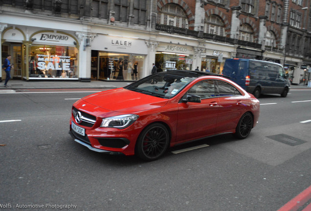 Mercedes-Benz CLA 45 AMG C117