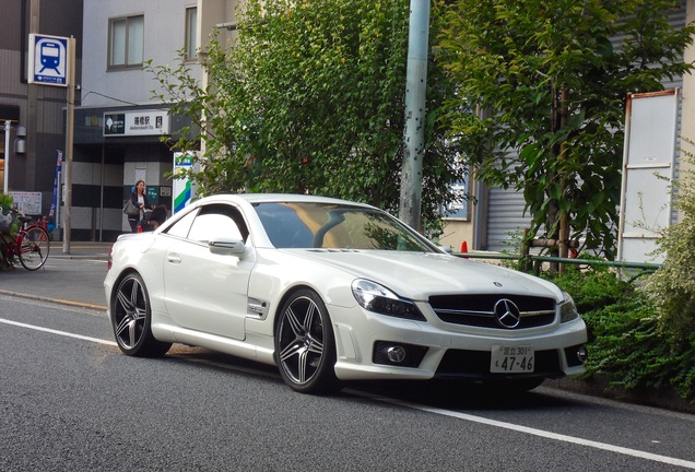 Mercedes-Benz SL 63 AMG