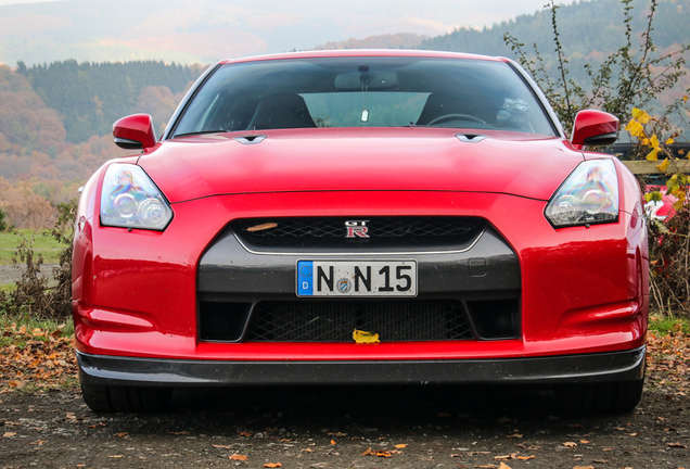 Nissan GT-R