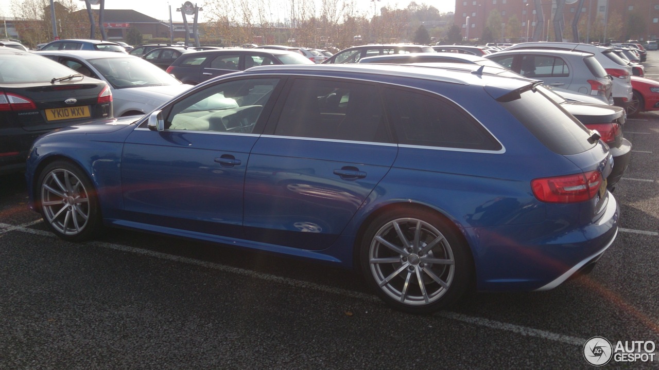 Audi RS4 Avant B8