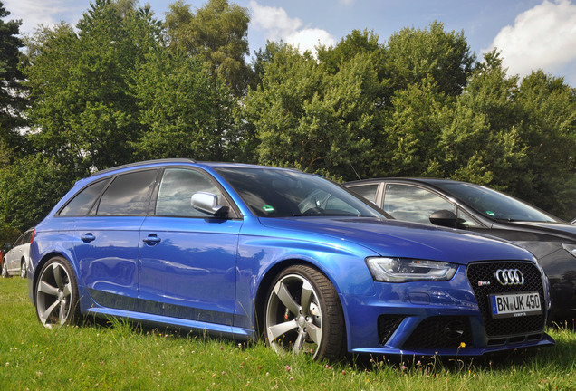 Audi RS4 Avant B8