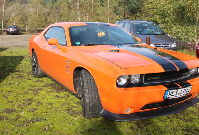 Dodge Challenger SRT-8 392