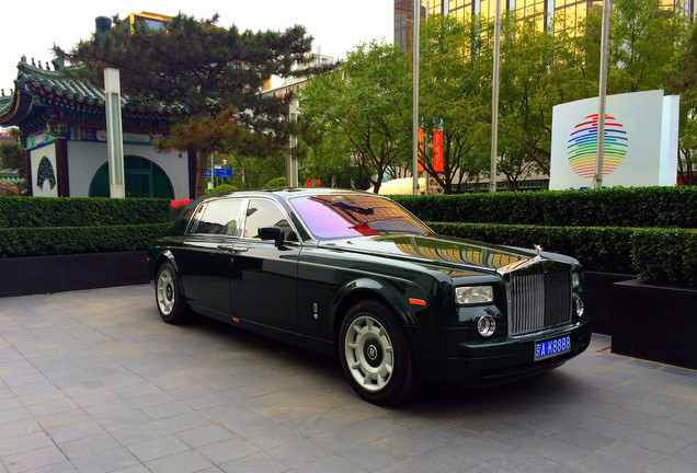 Rolls-Royce Phantom EWB