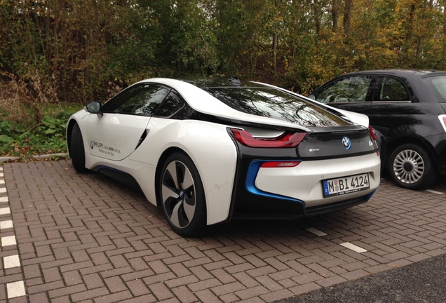 BMW i8