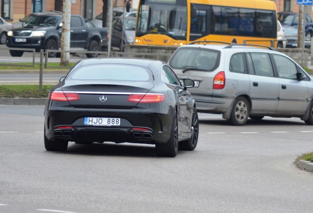 Mercedes-Benz S 63 AMG Coupé C217