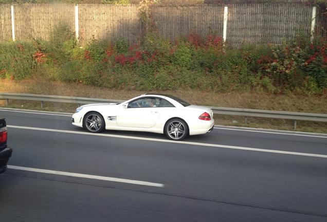 Mercedes-Benz SL 63 AMG