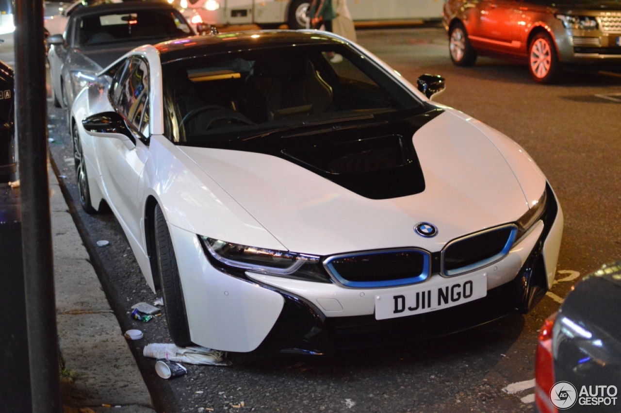 BMW i8