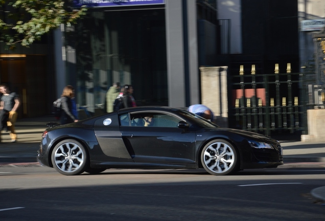 Audi R8 V10