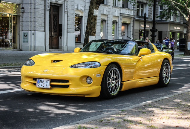 Dodge Viper RT/10 1996