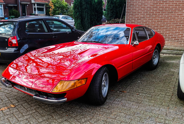 Ferrari 365 GTB/4 Daytona