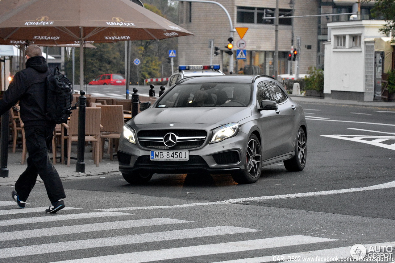 Mercedes-Benz GLA 45 AMG X156