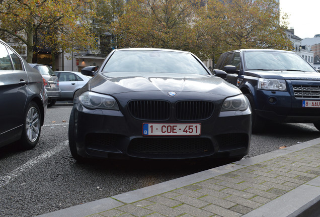 BMW M5 F10 2011