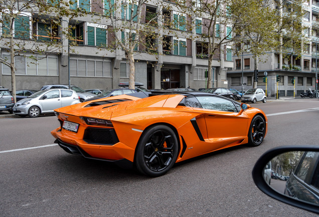 Lamborghini Aventador LP700-4 Roadster