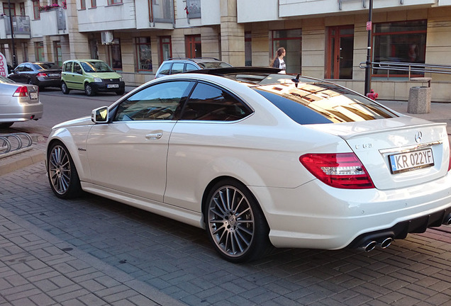 Mercedes-Benz C 63 AMG Coupé