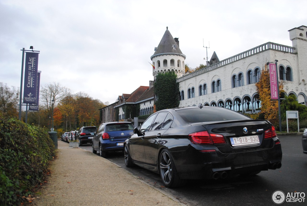 BMW M5 F10 2011