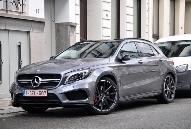 Mercedes-Benz GLA 45 AMG X156