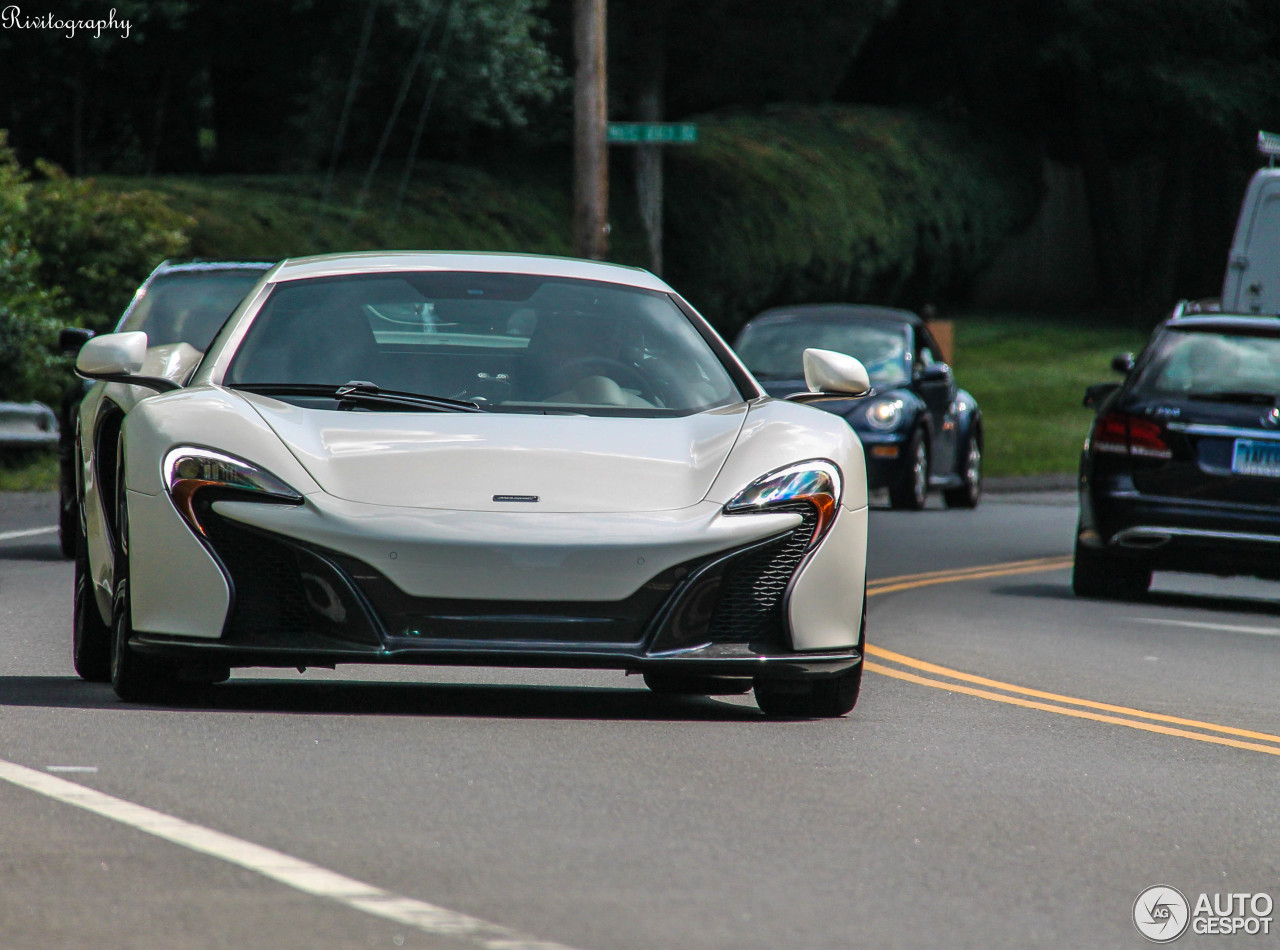 McLaren 650S