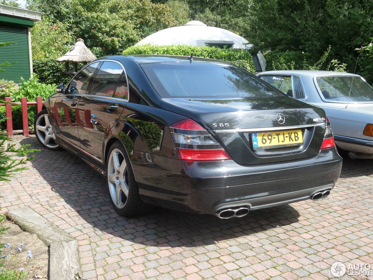 Mercedes-Benz S 65 AMG V221